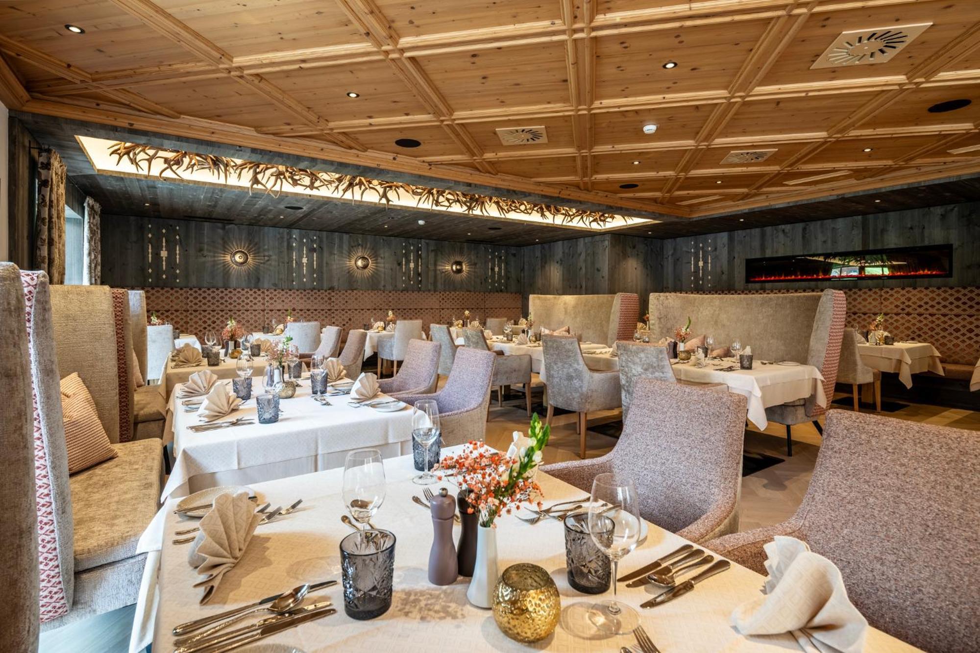 Alpenhotel Ischglerhof Eksteriør billede