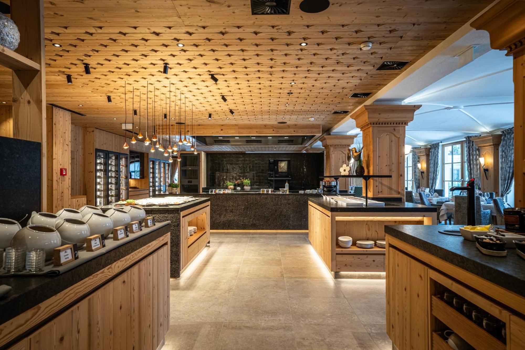 Alpenhotel Ischglerhof Eksteriør billede