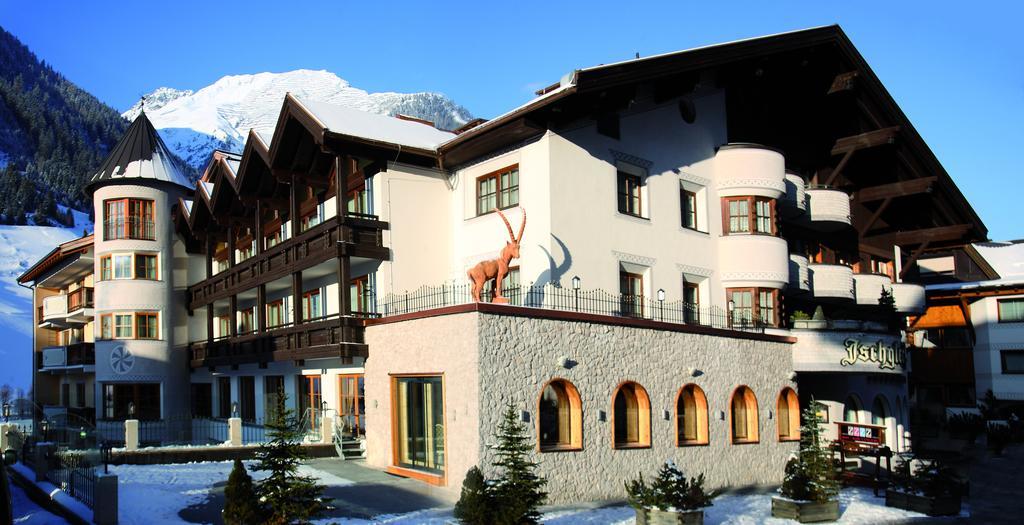 Alpenhotel Ischglerhof Eksteriør billede