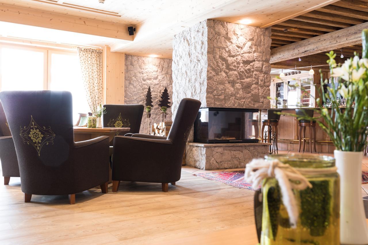Alpenhotel Ischglerhof Eksteriør billede